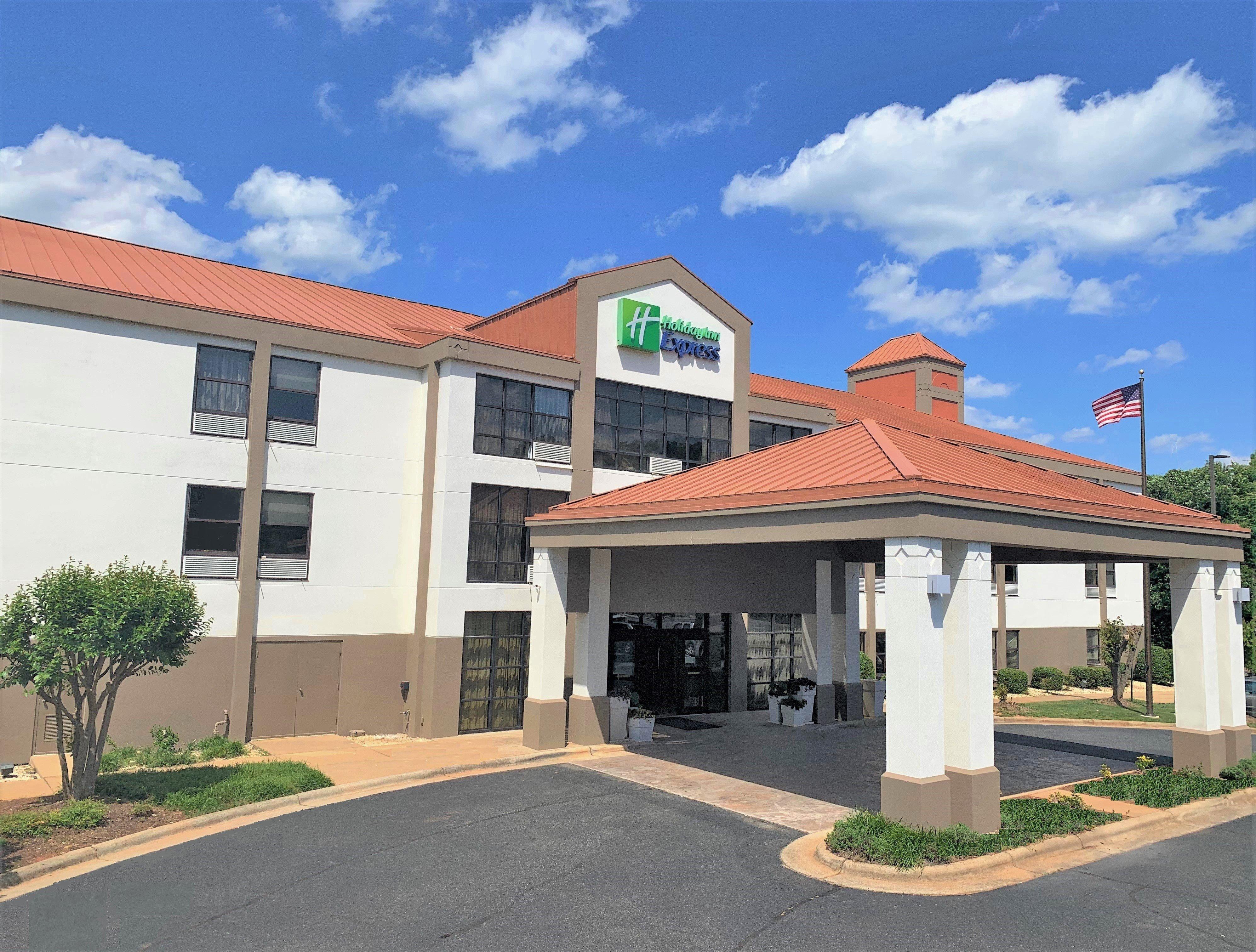 Holiday Inn Express Hillsborough-Durham Area By Ihg מראה חיצוני תמונה