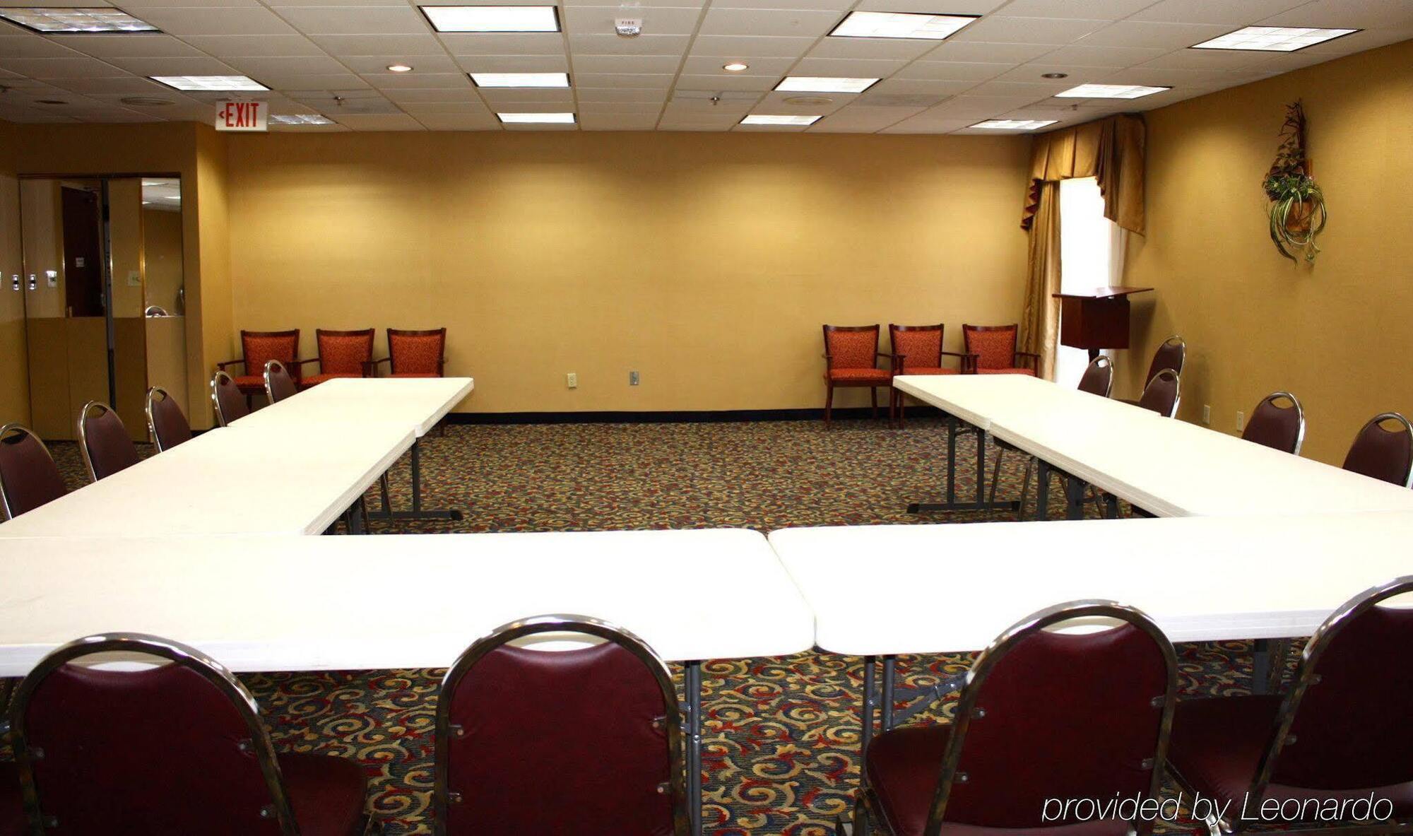 Holiday Inn Express Hillsborough-Durham Area By Ihg מראה חיצוני תמונה